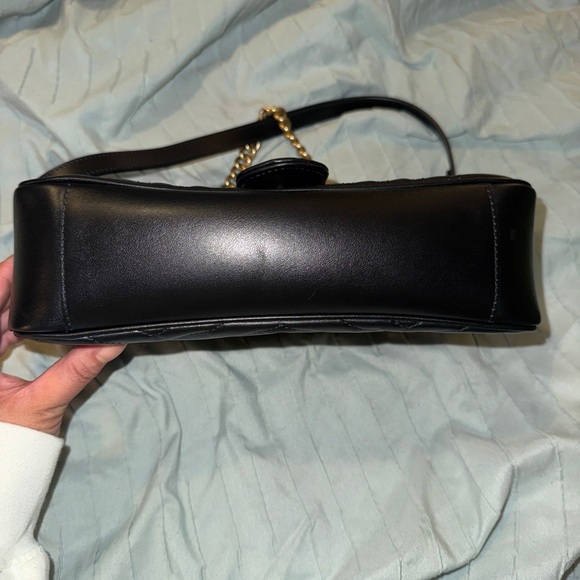 Gucci Black Marmont Shoulder Bag size small - Picture 3 of 8